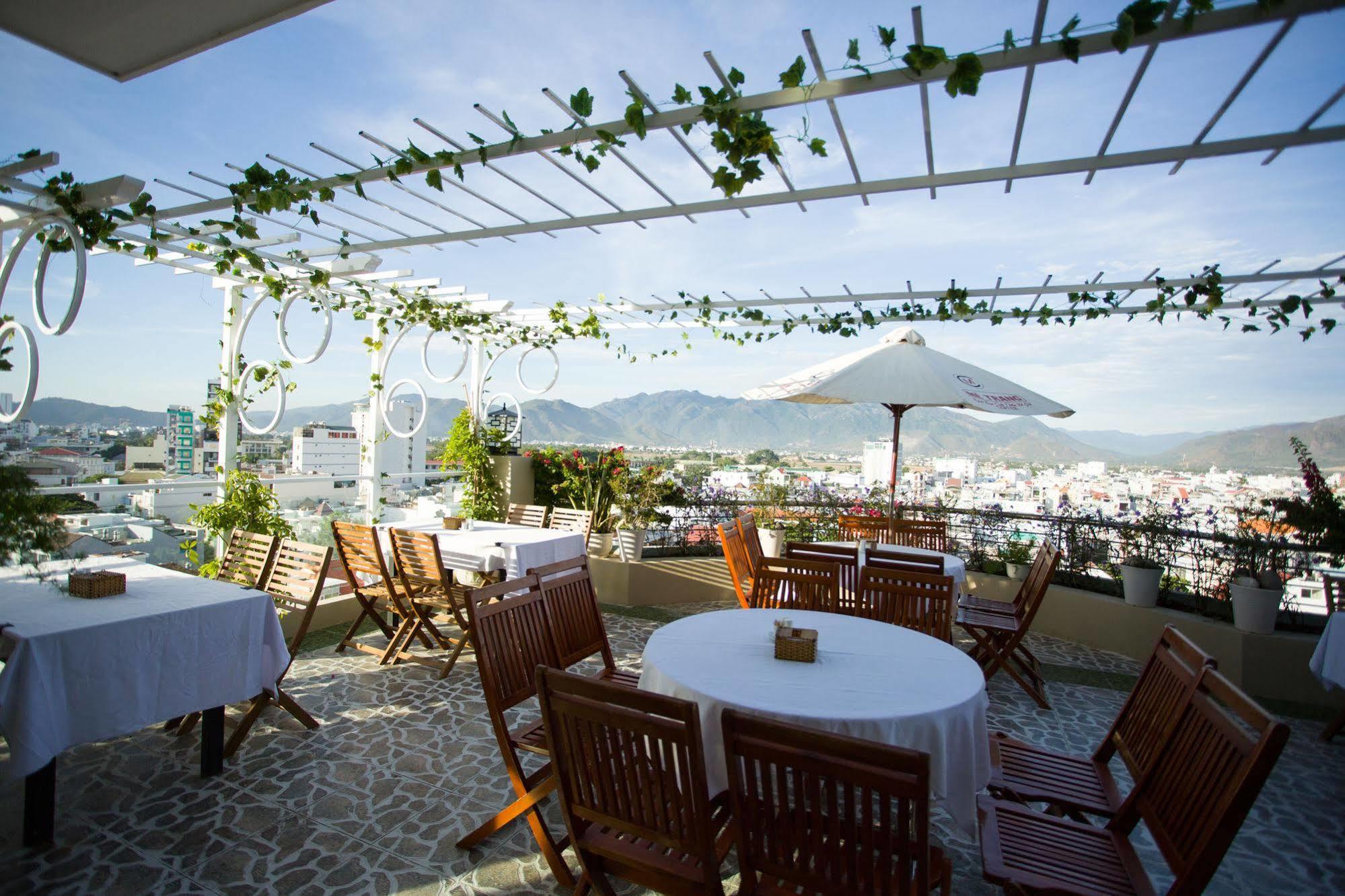 Copac Hotel Nha Trang Kültér fotó
