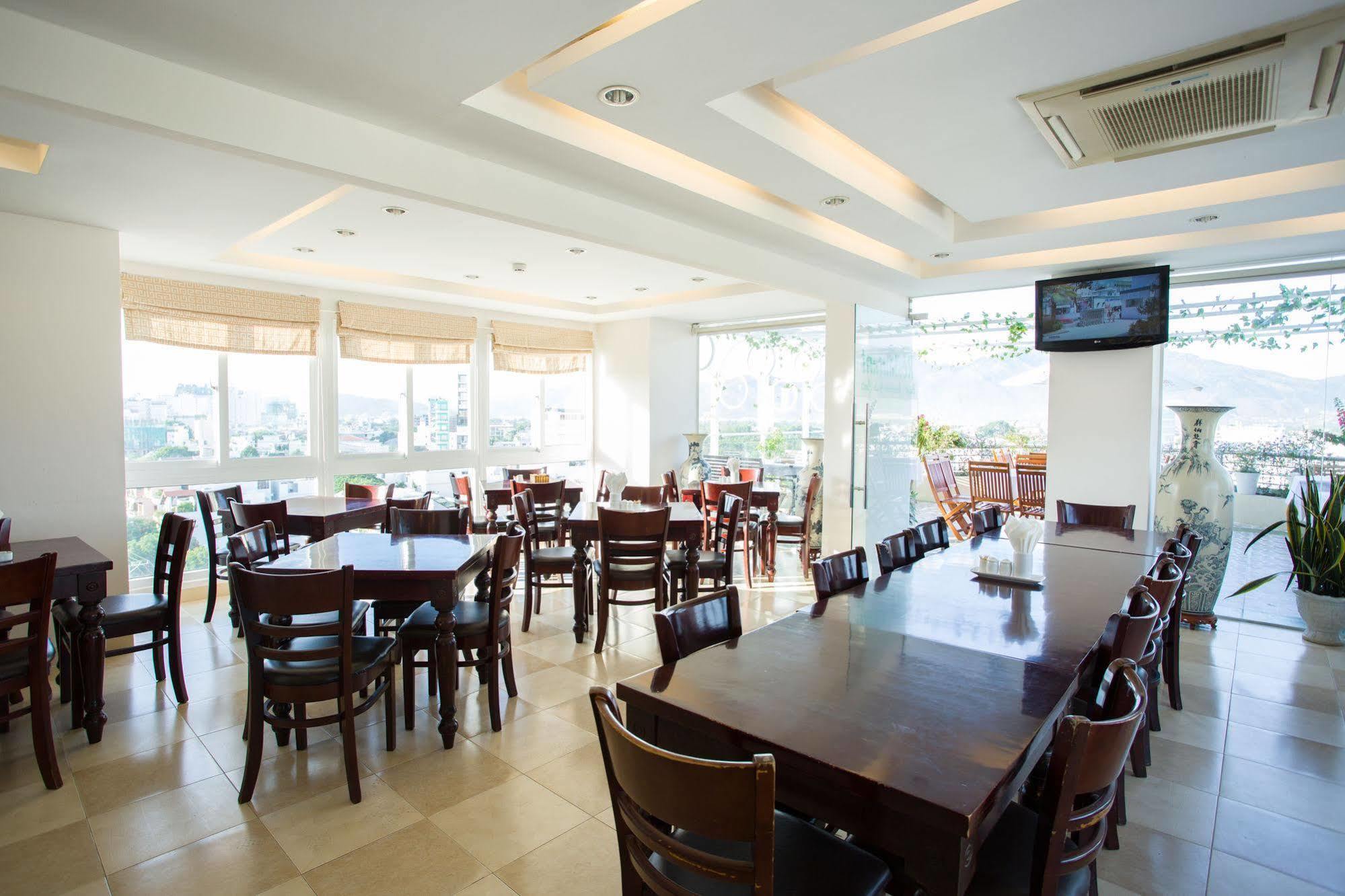 Copac Hotel Nha Trang Kültér fotó